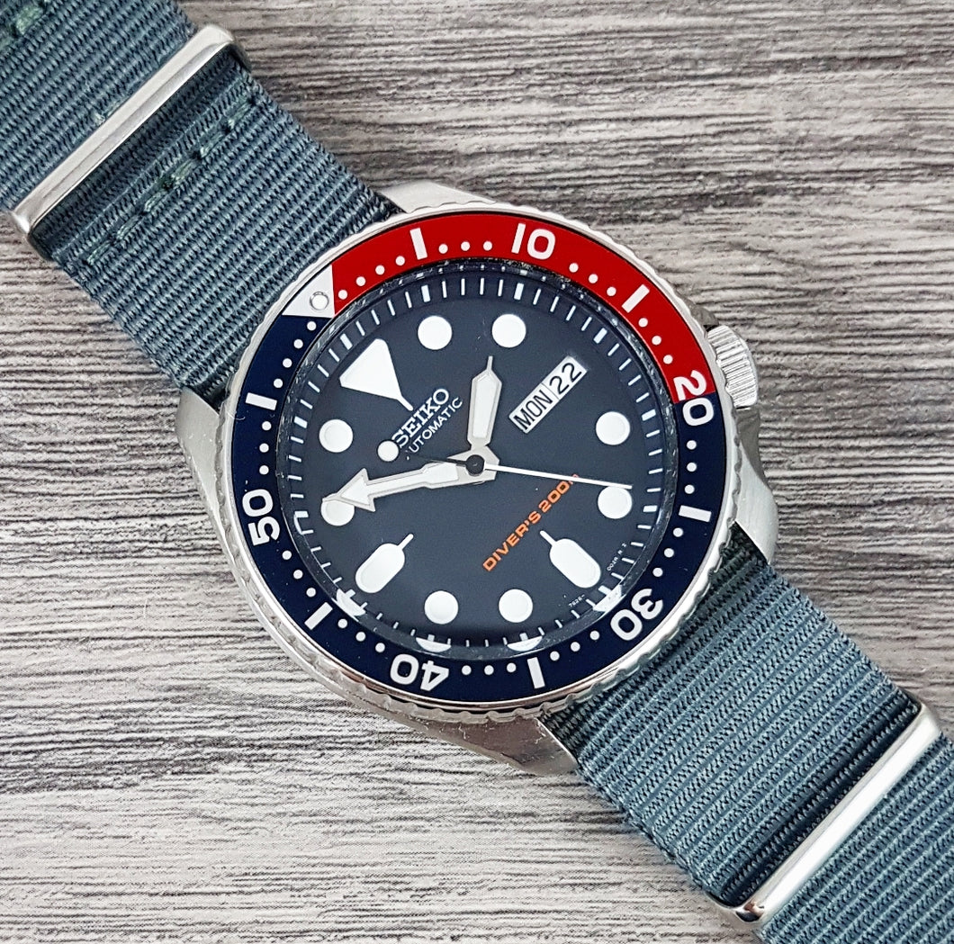 Seiko SKX009 7S26-0020 Automatic Diver – Mornington Watches