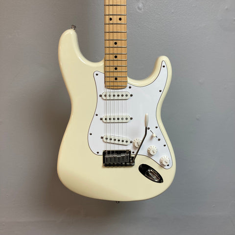 1984 Fender Stratocaster