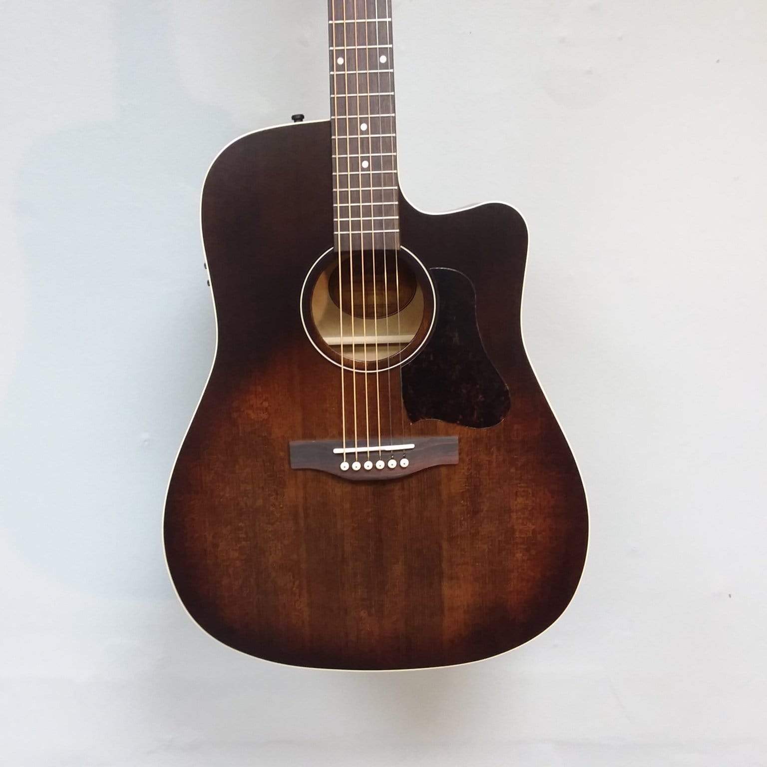 art and lutherie dreadnought