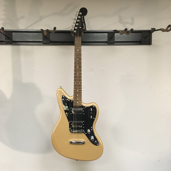 squier jaguar gold