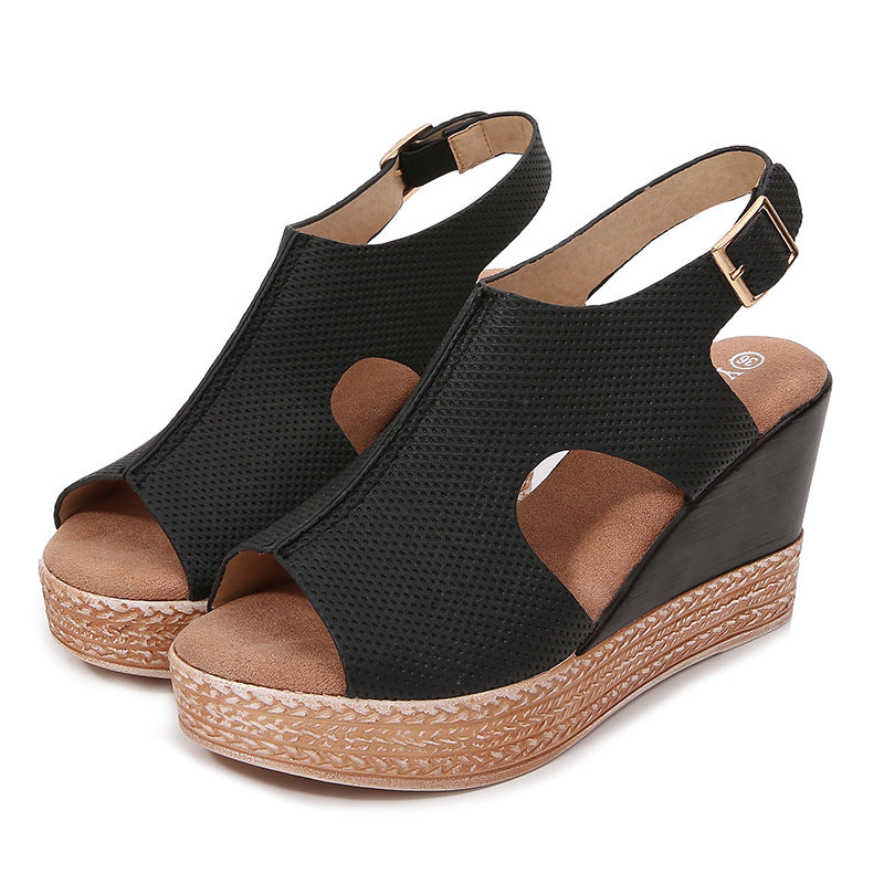 Sandale elegante de vara pentru femei, perforate, cu talpa tip platforma
