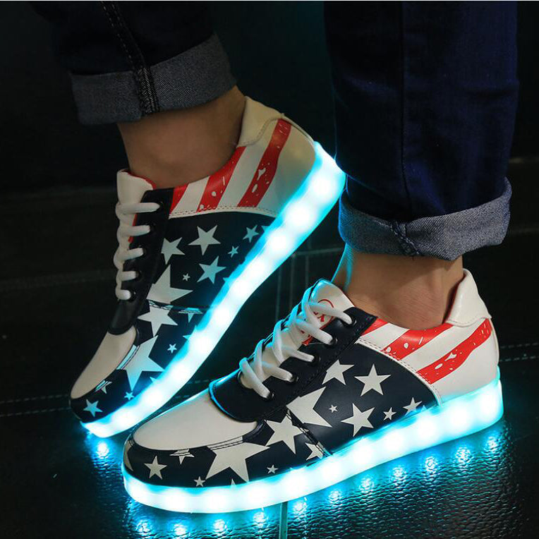 Pantofi sport pentru femei sau barbati, cu becuri LED colorate, pantofi pentru activitati sportive, model cool stil moda strazii, cu reincarcare prin USB