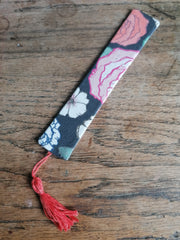 DIY Fabric Bookmark