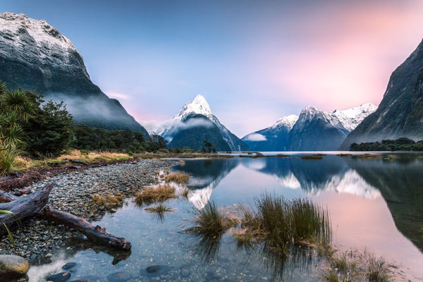 New Zealand - Milford Sound - Little Miss Meteo