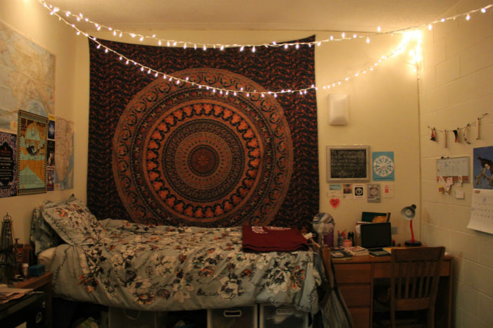 dorm room essentials list