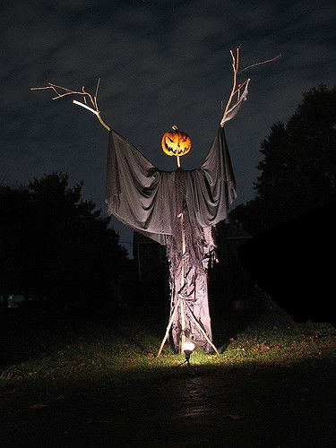 DIY Giant Corn Stalker Scarecrow