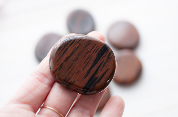 mahogany obsidian worry stone