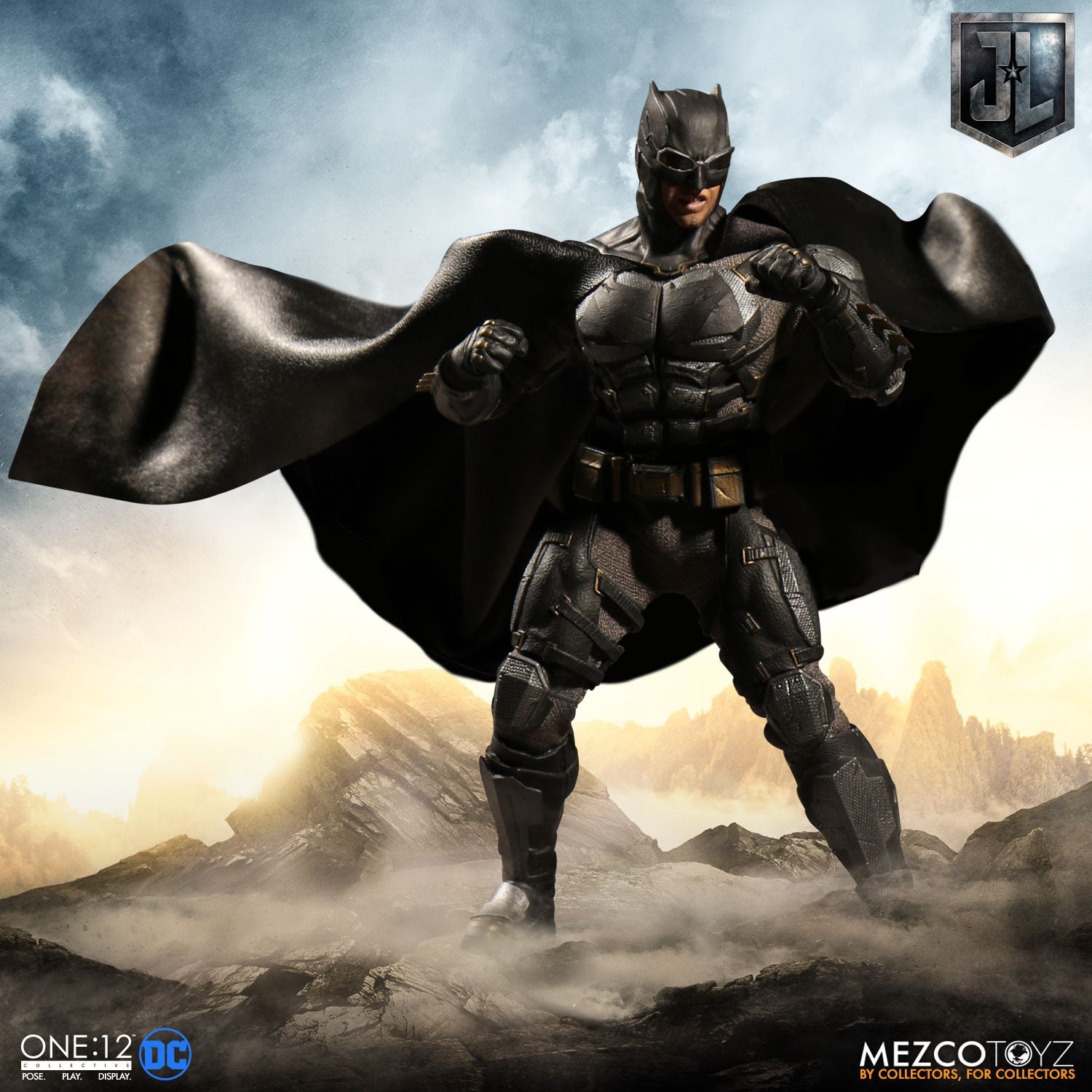 tactical suit batman mezco