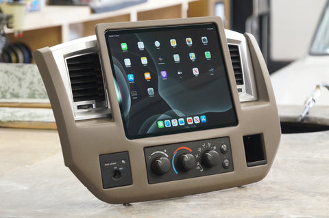 2005 Dodge Ram 12.9 inch iPad PRO – Soundman Enterprises, Inc.