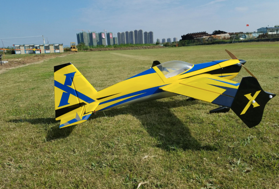 slick 580 rc plane