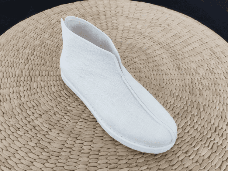 Solid White Chinese Cloth Boots