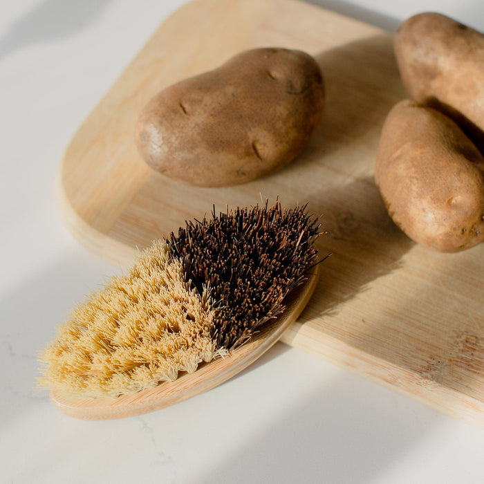 Redecker Vegetable Brush – Narrative Food