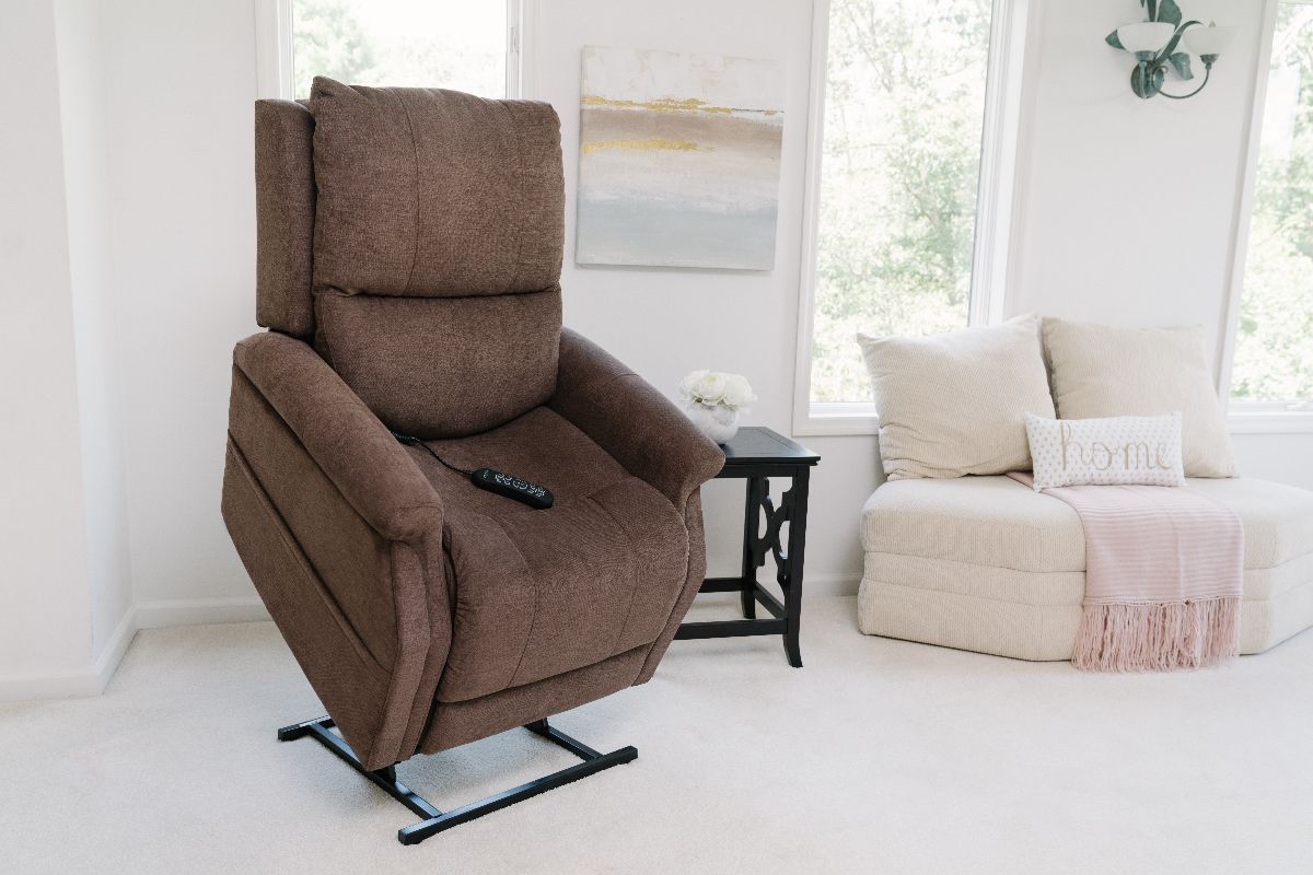 VivaLift! Legacy Reclining Lift Chair by Pride Mobility