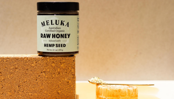호주 멜루카(Meluka Australia)는 꿀벌의 건강과 지속가능성을 최우선으로 생각합니다