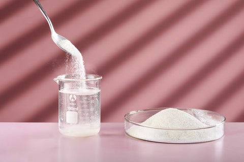 Collagen powder has the advantage of being easy to store, but needs to be mixed with water to use