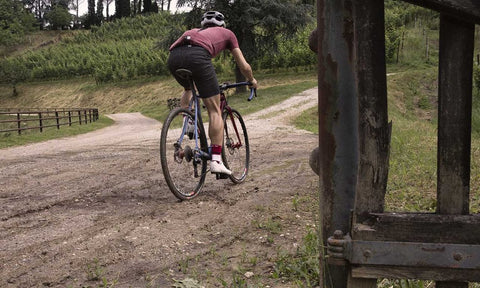 pedaled gravel shorts