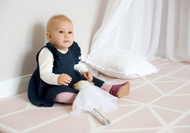 Stylish baby playmat from Toddlekind in Vintage Nude