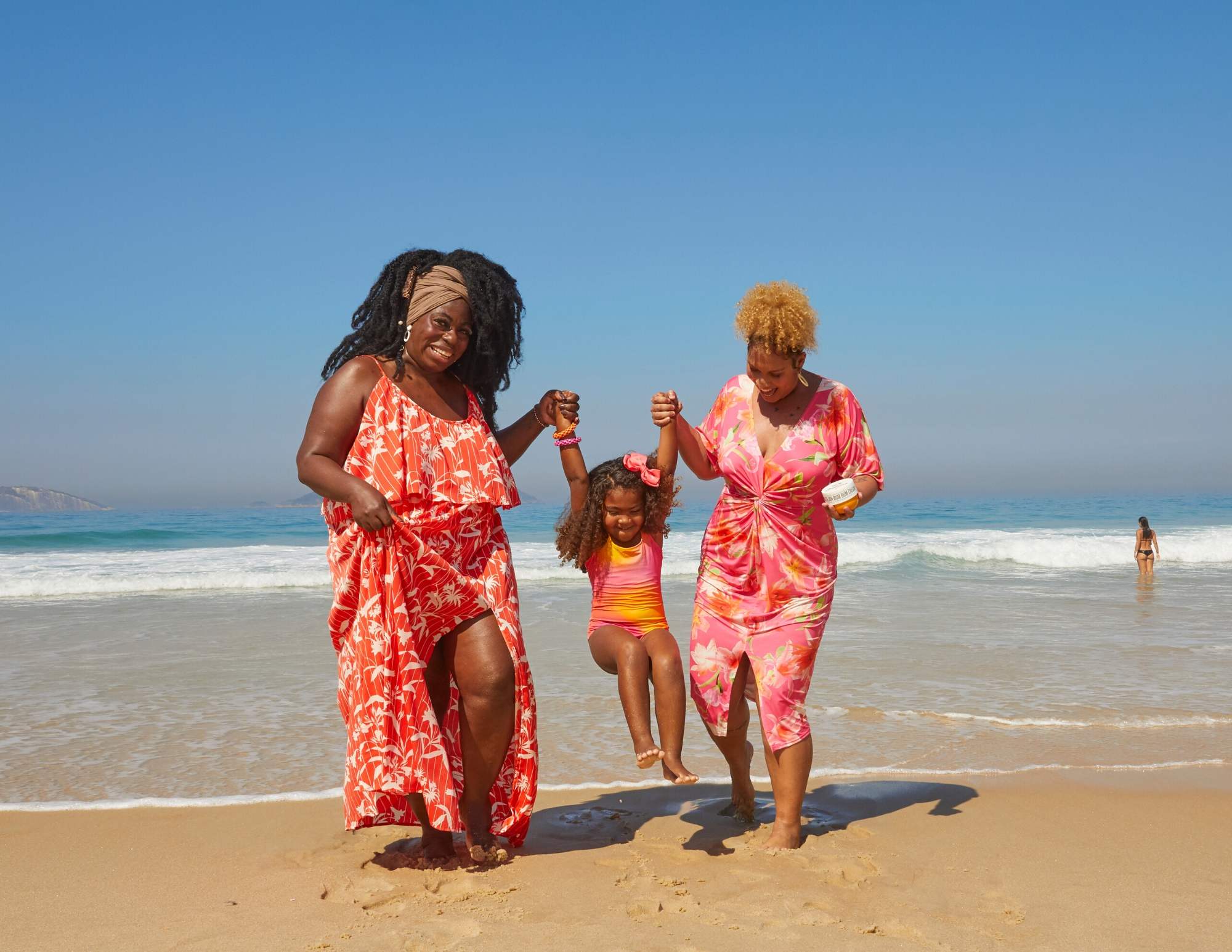 Real Brazilian Mom And Daughter