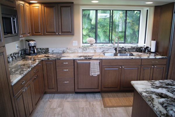 kitchen-black-crystal-granite-slab-rocks-in-stock