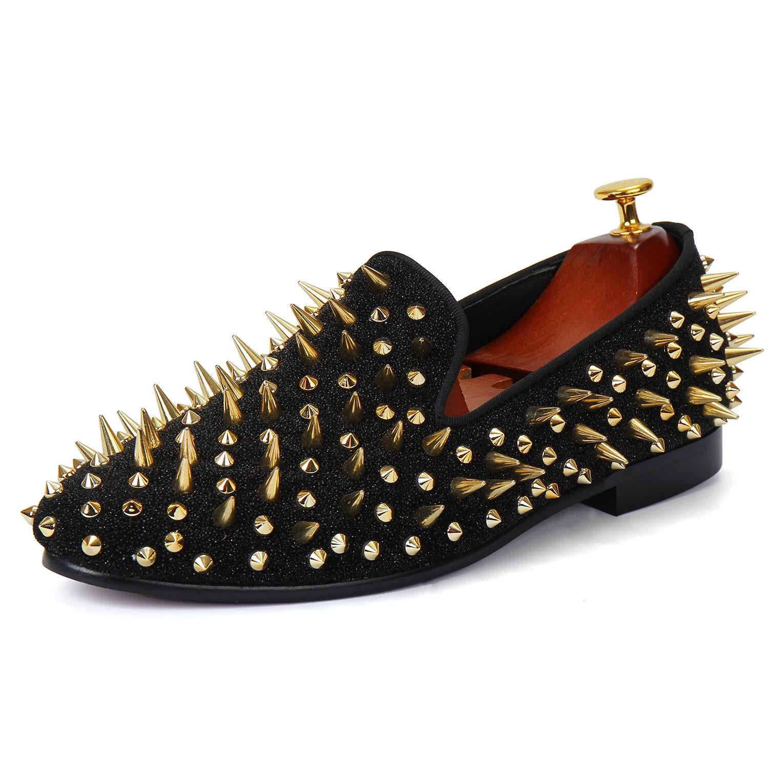 shoes with spikes