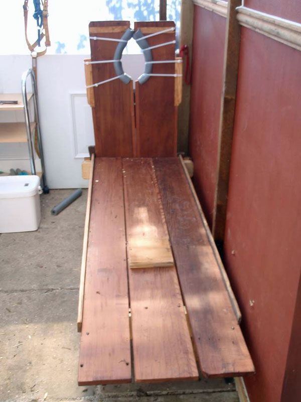 Milking bench