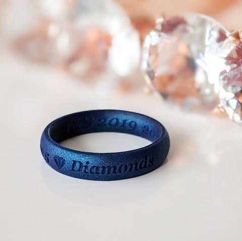 custom engraved silicone ring for couples