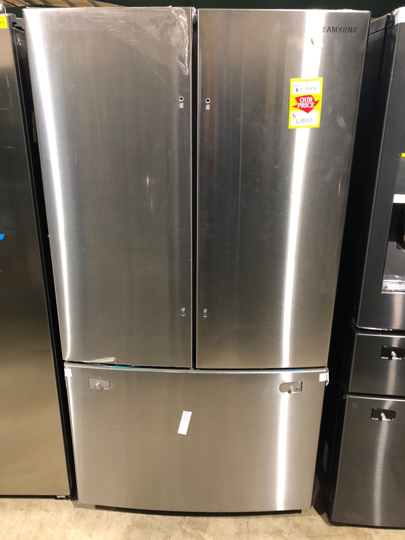 Samsung Rf261beaesr 25 5 Cu Ft French Door Refrigerator With Internal Water Dispenser