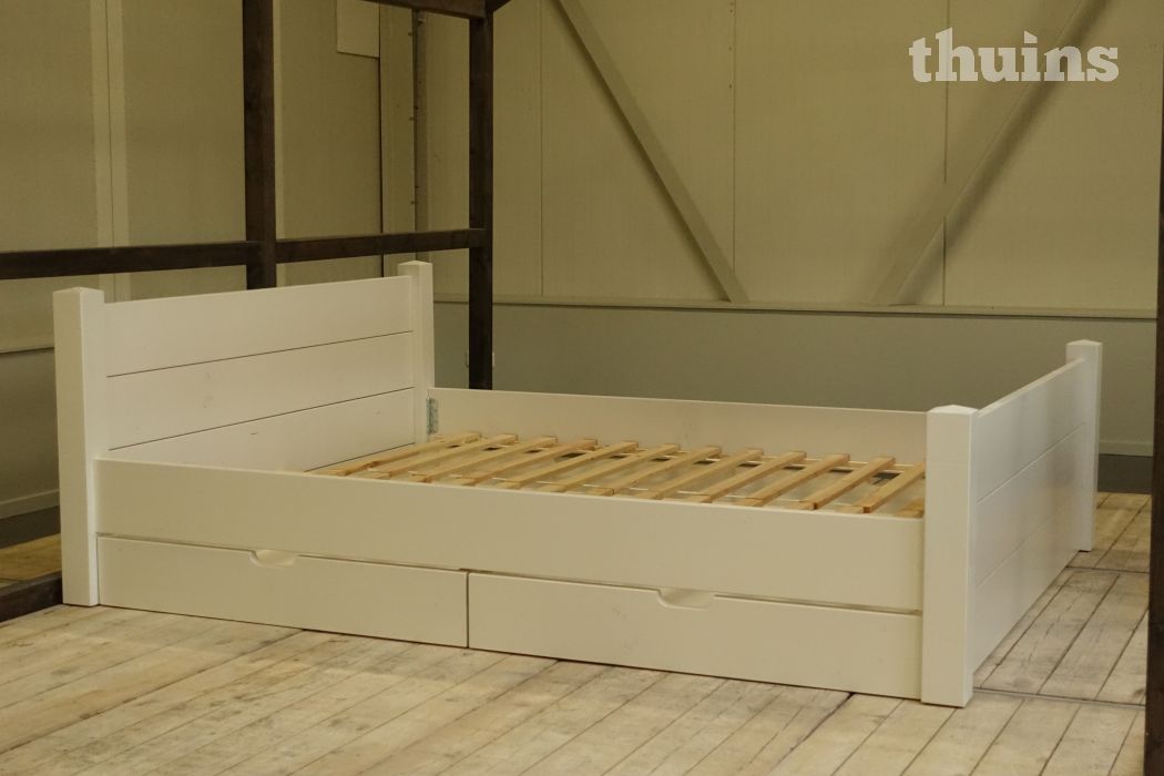 1 Persoons houten bed