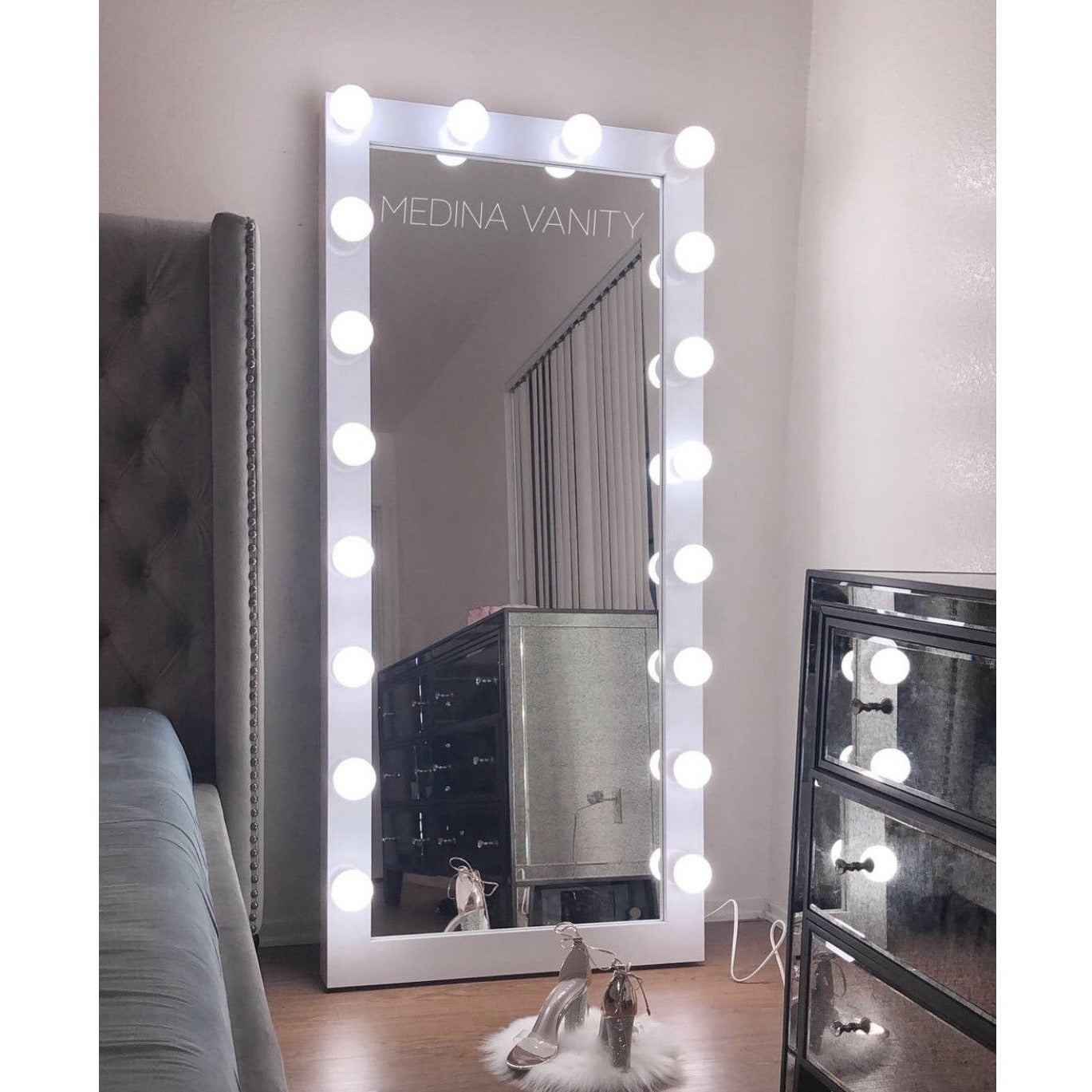 full length mirror with storage behind