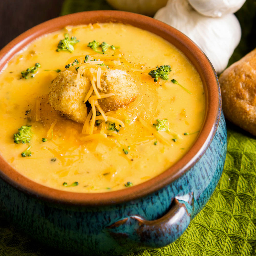 Cheesy Broccoli Soup