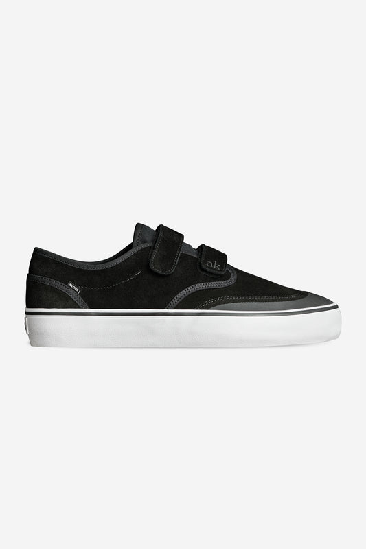 Shop Motley II Strap - Oiled Black/Black - Skate Shoes