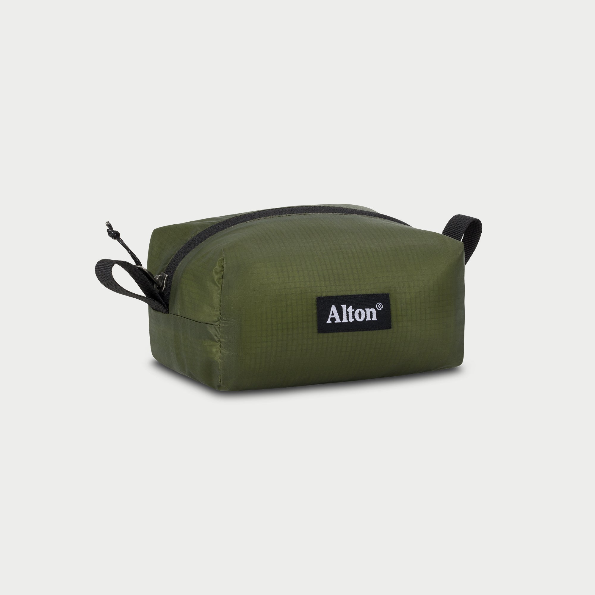 https://cdn.shopify.com/s/files/1/2930/3092/products/GEARPOUCH-8.jpg?v=1698370855