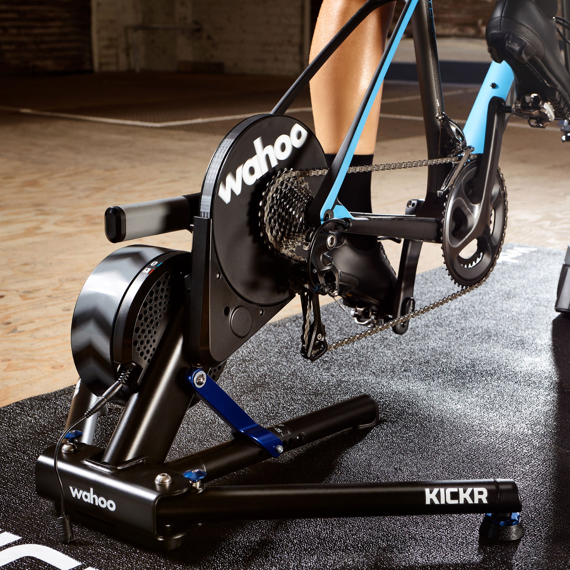 bike trainer wahoo kickr