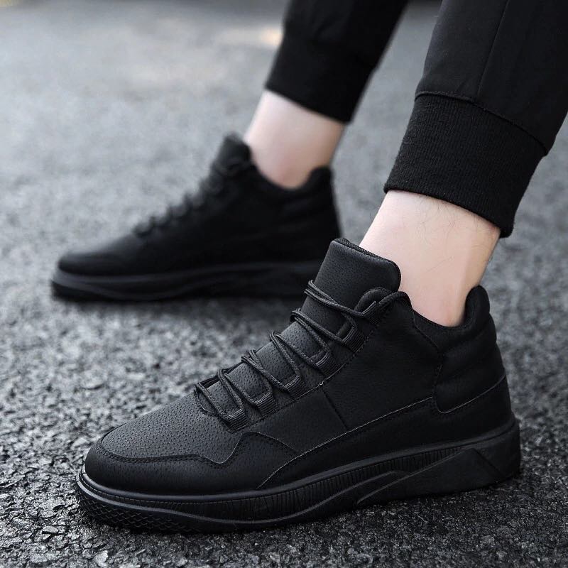 black high top non slip shoes