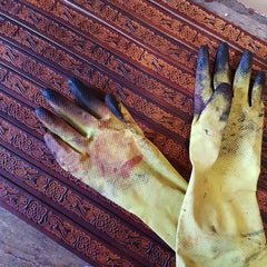 Dyed Gloves