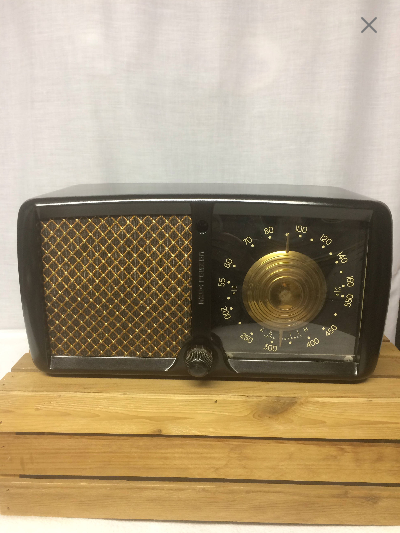 1946 Zenith Vintage Tube Radio With iphone or Bluetooth Input ...