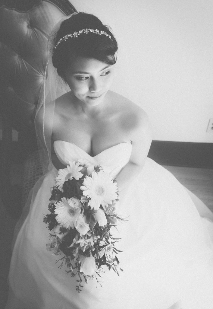 short hair bride with beaded rhinestone headband and pencil edge veil