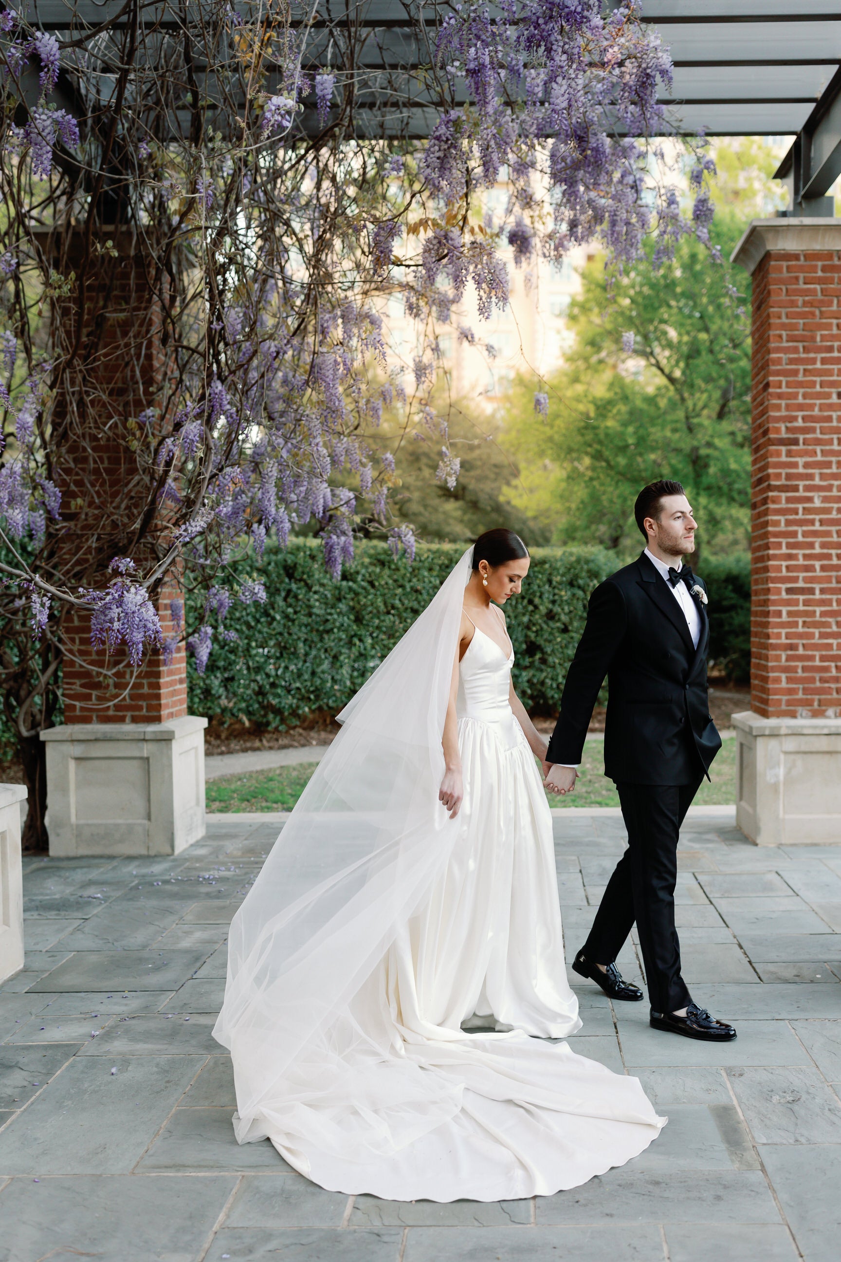 dramatic two layer bridal veil drop cascade style with hair comb