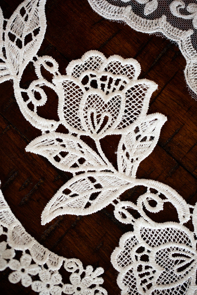chunky rose venice lace trim with leaves and swirls for bridal veils and wedding capes