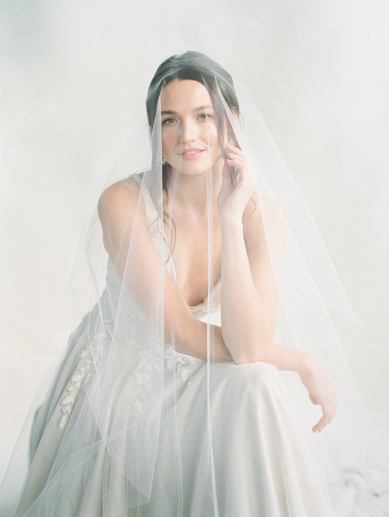 Drop Wedding Veil over face