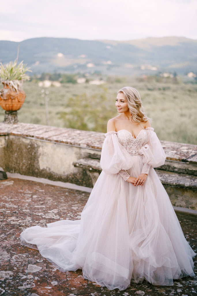 off the shoulder puff wedding sleeves for bride in charming countryside