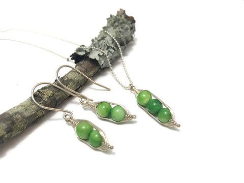 pea pod earring and necklace set