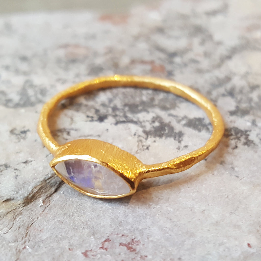 Lilly Moonstone Gold Ring