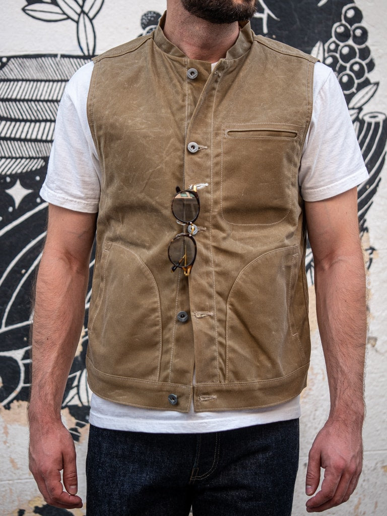 Rogue Territory Waxed Canvas Supply Vest Tan