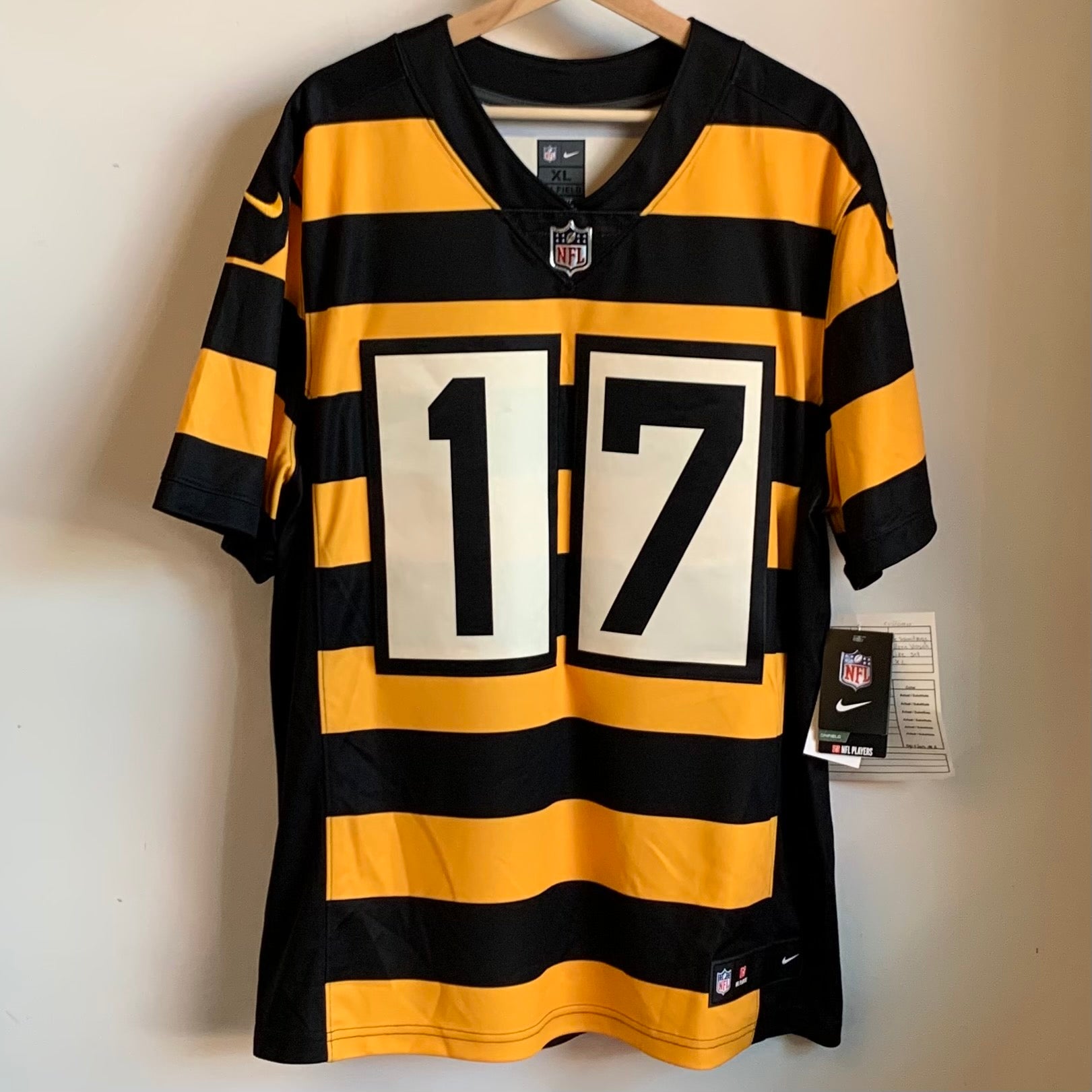 pittsburgh striped jersey