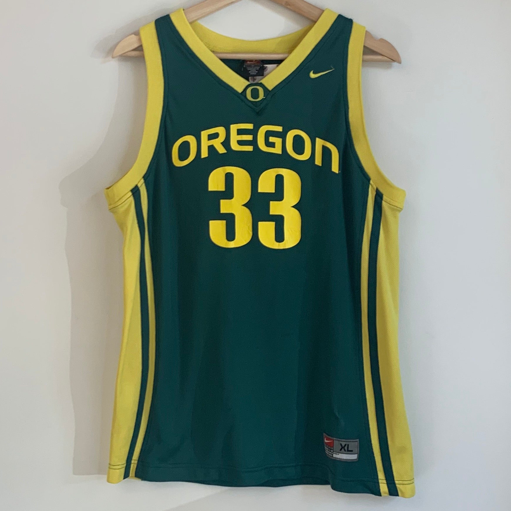 ducks basketball jersey