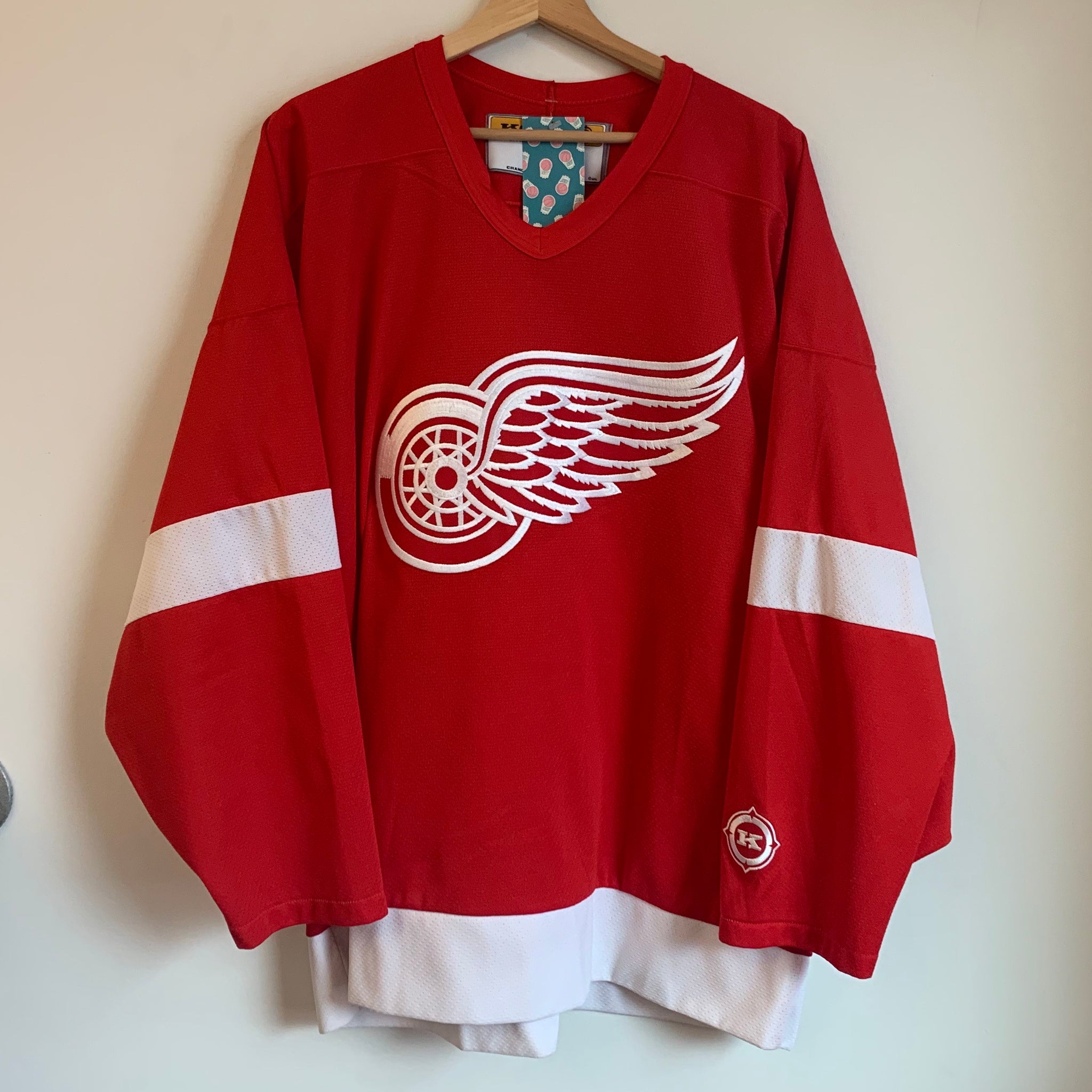 red wings hockey shirt