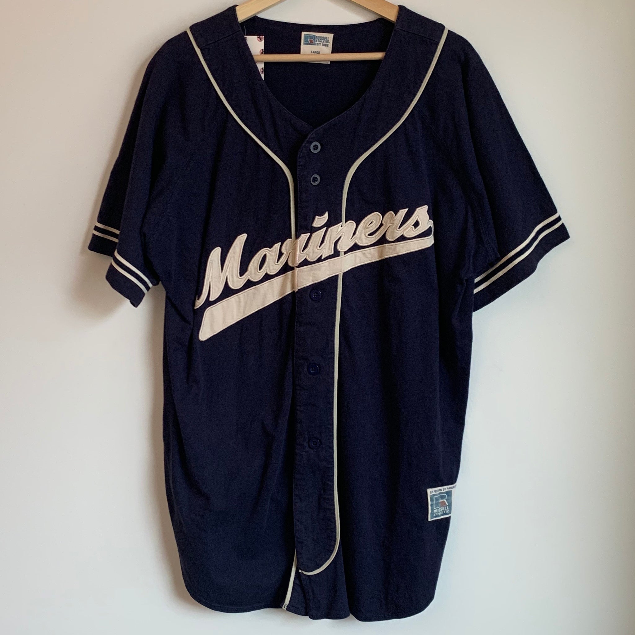 mariners navy jersey