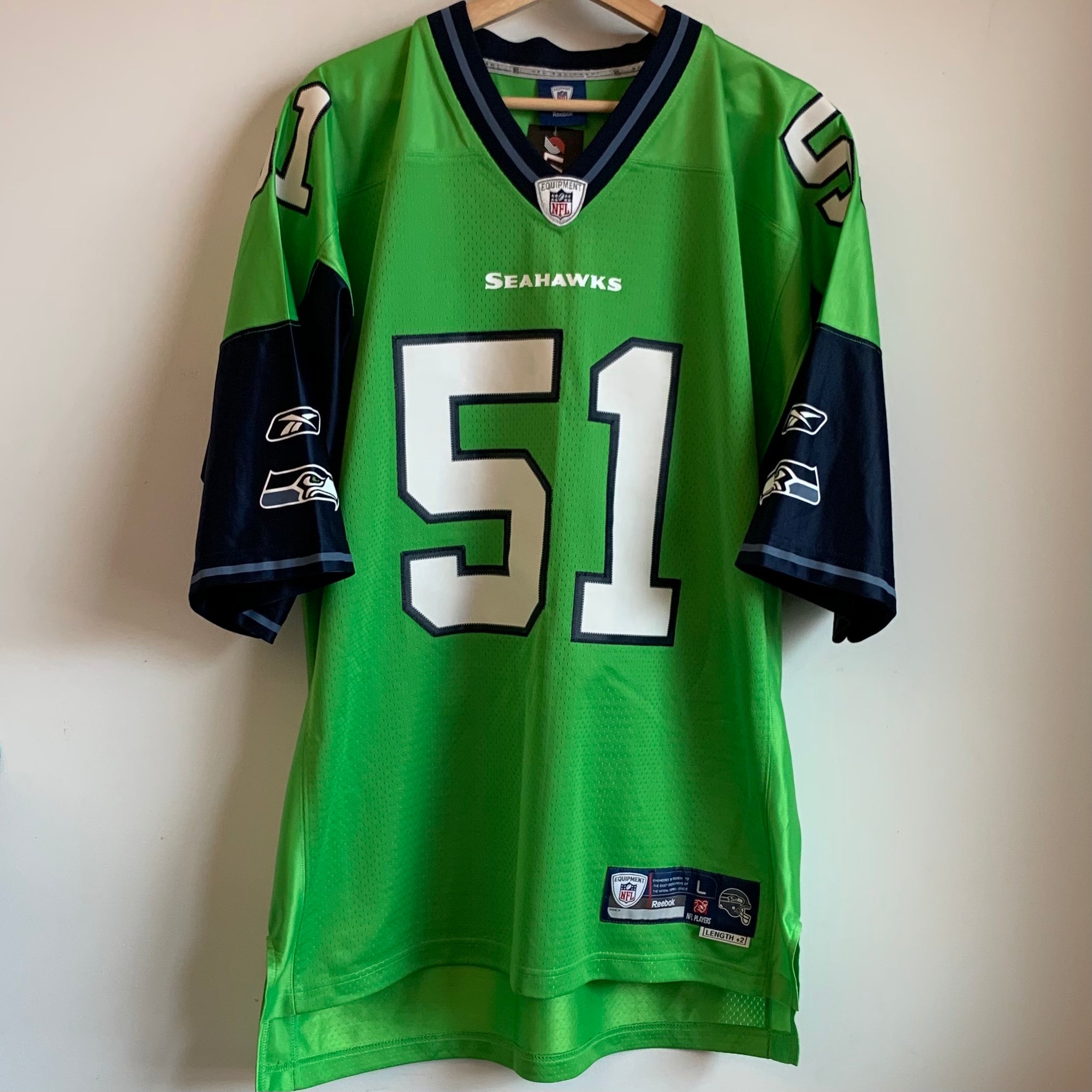 tatupu jersey