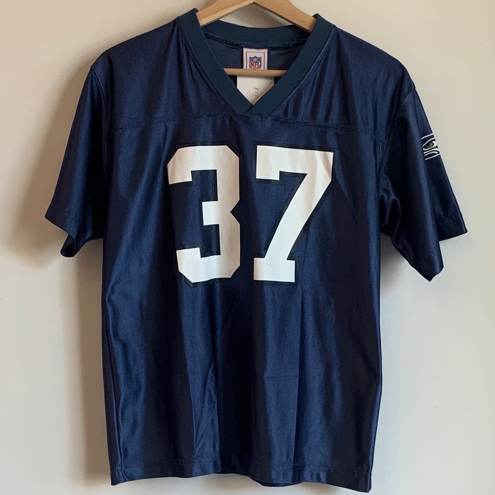 Fan #12 Seattle Seahawks Jersey Youth S – Laundry